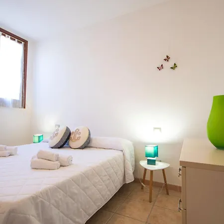 Girasole Apartment Posada (Sardinia)